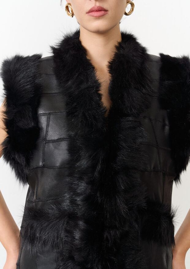 The Black Genuine Leather Vest — Unisex Edition